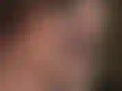 Fetiche por mãos em luvas pretas de náilon transparente e sensuais.