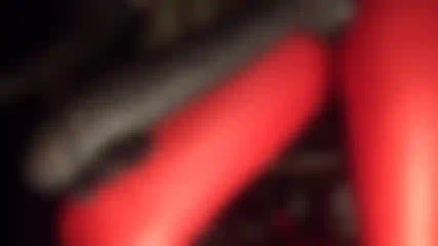 Você quer um pau. Você quer um pau preto grande. Você anseia pela sensação de um pau preto enorme te esticando. Você quer sentir ele gozar na sua garganta e dentro do seu cuzinho de puta.