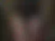 Tenho uma fraqueza por calcinhas de renda - a patroa te provoca e tortura com seu fetiche por calcinhas de renda, colocando várias sobre a meia-calça. Quanta provocação você aguenta dessa bunda perfeita?