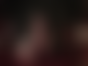 Fetiche por pés - o sonho de qualquer amante de pés, amante de meia-calça preta transparente e sedosa, sem dedos reforçados para uma bela visão desobstruída de pés perfeitos em close.