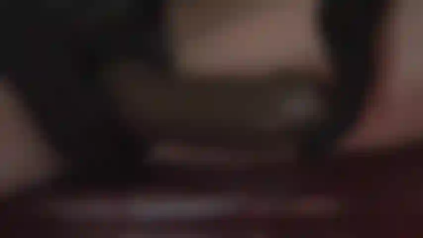 Um pau preto e grosso aguarda - a amante vivian tem uma de suas cintas-caralho mais grossas esperando pela sua boca de vagabunda. Com 33 centímetros de comprimento e quase 7,5 centímetros de largura, esta vai te esticar.