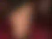 A senhora vivian, com suas solas de náilon incrivelmente macias e meias-calças transparentes cor de canela.