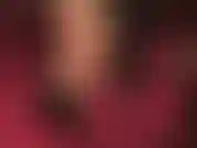 A vida sob os saltos da amante. Imagine sua vida aos meus pés, beijando meus calcanhares, adorando as solas, inalando a fragrância inebriante dos meus pés...