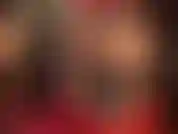 Sessão de camadas de meia-calça, parte 2/2 - a amante mostra seu amor por camadas de náilon. Adoro minha bunda, pernas e pés.