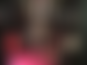 A senhora sabe da sua fraqueza por meias-calças sensuais e brincadeiras com sapatos. Meias-calças pretas e látex sexy.