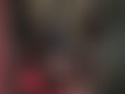 Fetiche lento e sensual, provocação perfeita em capuz de látex.