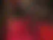 Facesitting, punheta - imagine a amante vivian agachada na sua cara com essas leggings vermelhas extra justas e botas plataforma enquanto ordenha seu pau.