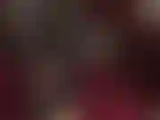 Pés de meia-calça brilhantes para adorar.