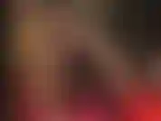 Meia-calça arrastão com costuras sobre meia-calça nude brilhante é tão sexy! Uau!