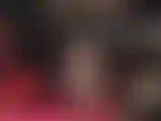 As brincadeiras de balançar e de sapato da senhora vivian são muito excitantes para você.