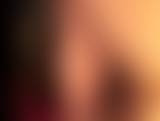 Aqui está um par sexy de meias-calças com costura nude para provocar você...