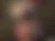 Calcinha por cima da meia-calça - ooh, você não consegue evitar babar enquanto a patroa experimenta diferentes pares de calcinhas, de algodão com costas largas e shorts de renda sensual. Tão linda que a patroa provoca com sua bunda sexy.