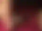 Os saltos de tiras andam por todo o seu corpo - as pernas incrivelmente longas da minha amante te deixam completamente louco.