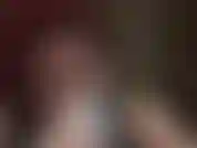 Amante de luvas, punheta - você adora a sensação de um par de luvas de cetim sedoso em todo o seu pênis e bolas para extrair todo aquele esperma.