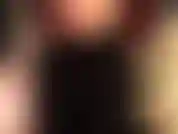 Com fetiche por peles - a dona provoca seus amantes peludos com seu lindo pelo branco e xales de pele macios enrolados em seu pau. Tão macia!