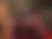 Com um pau de nylon, enfiando lentamente minha enorme cinta-liga preta coberta de nylon no seu cuzinho apertado. Sinta minha meia de seda te abrindo tão gostoso.