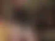 Masturbando meus 43 centímetros de pau grande.