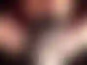 Bi forçada. Beija o pau, beija! A patroa coloca o pau na sua cara. Vem aqui com essa boquinha linda e prova.