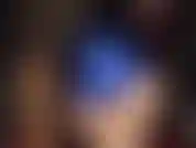 Uau! Estes shorts de cetim azul brilhante são sensuais, com camadas de meia-calça superbrilhantes. Adoro minha bunda e pernas perfeitas.