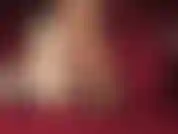 Venha rastejando em direção aos meus pés. Beije os saltos que pisarão em você. Beije o chicote que te punirá se você se comportar mal. Beije o pau que te alargará bem.