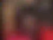 Com meias de renda sensuais e costuradas até a coxa, mules peep toe e um grande dildo preto com cinta-liga. O que há para não amar? Venha adorar até o seu limite.