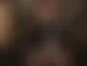 Traga sua boca aqui e adore meu pau grande.
