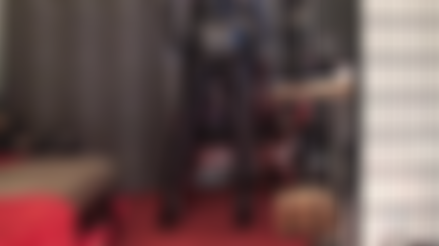 Meia-calça de elastano leohex preta brilhante - suas luvas de couro exploram as curvas da amante em lycra brilhante, deixando você sem fôlego.