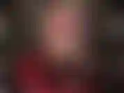 A amante de pernas é seduzida com uma provocação lenta, sexy e sensual das pernas cruzadas da amante e dos lindos pés de náilon.