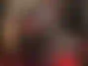 Que adora shorts de cetim preto - tão justos e brilhantes, perfeitos nas curvas fantásticas da minha amante.