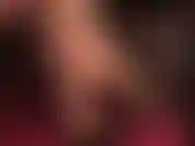 Meia-calça, salto alto balançando, brincadeira com sapatos, fetiche por pés, fetiche por pernas cruzadas - provocada pelo balanço sexy da amante vivian, o dedão do pé mal segurando o sapato antes de provocar seu pau dolorido.