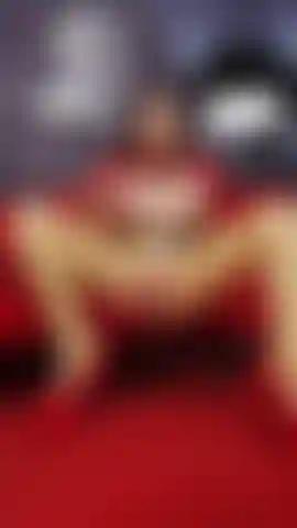 Smoke & squirt in crotchless latex leggings