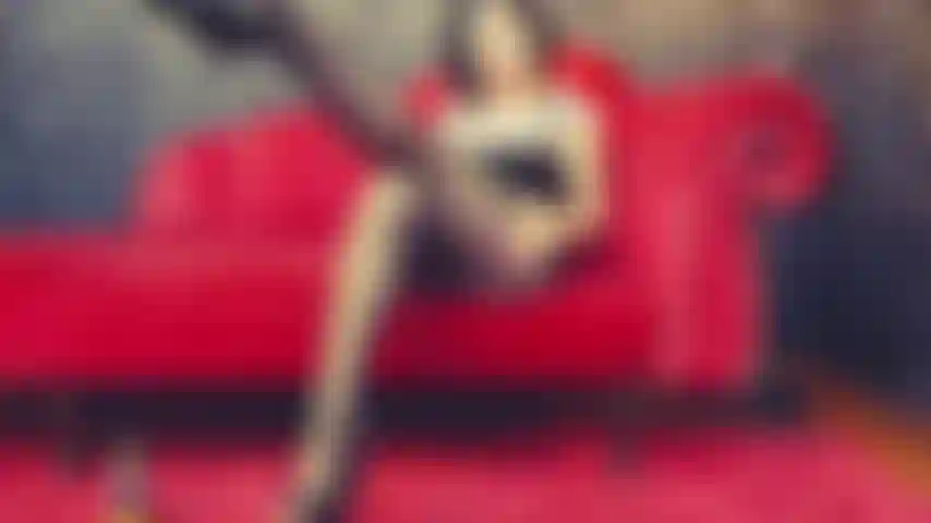 Dominando joi & cei com cinta.