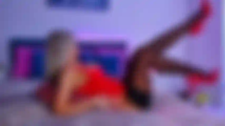 Goze nos meus peitos perfeitos.