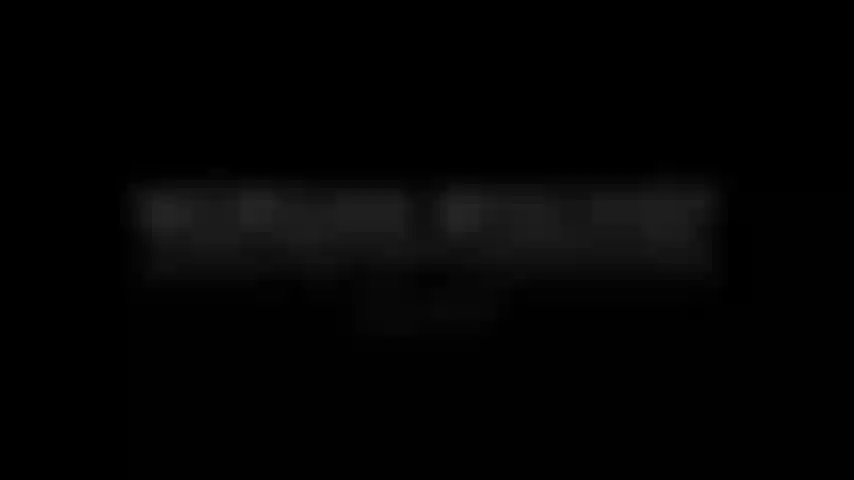 Cheerleader morgan está ansiosa para se exibir para o time de futebol!