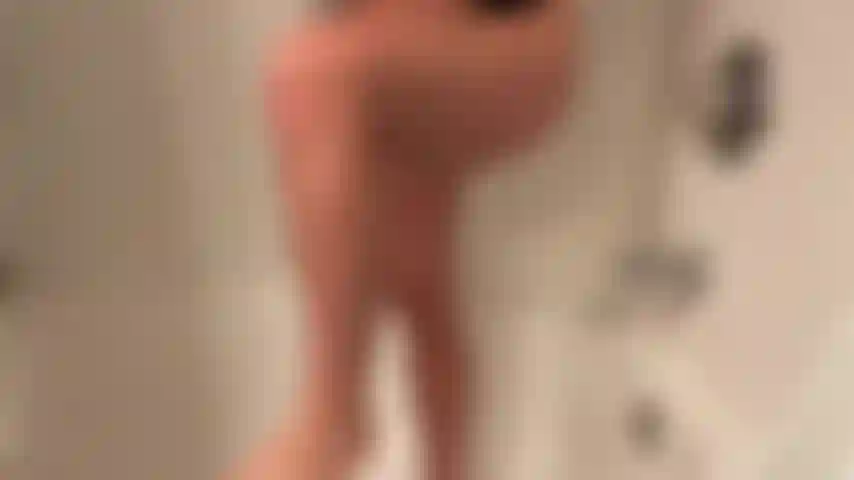 * Fetiche* depilando minhas pernas cabeludas!