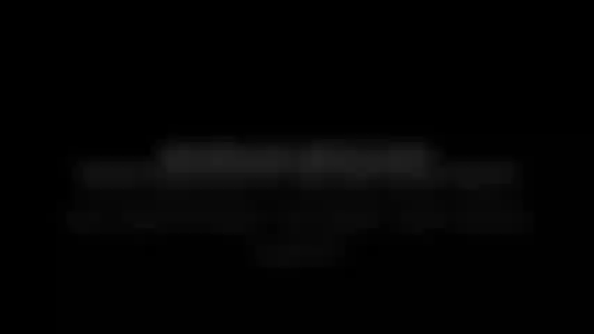 Essa secretária safada fará de tudo para deixar seu chefe feliz!