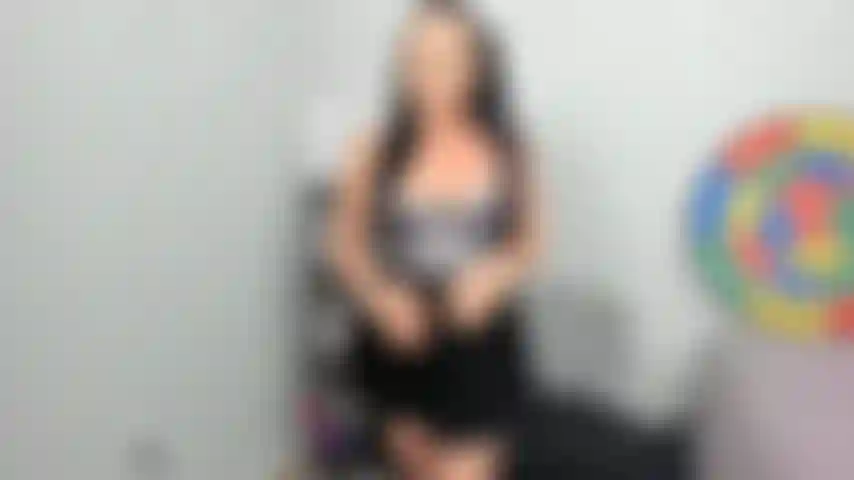 * Provocação e negação* hoje pode finalmente ser seu dia de sorte! Você acha que vou me despir e tocar minha boceta para você? Ou você será negado novamente!