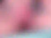 Me veja dar um tapa naquela bucetinha com minha calcinha sexy, provocando você com meu arbusto de gengibre e lábios lindos de xoxota. Com a bucetinha toda inchada não me canso então fodo meu buraquinho até gozar.