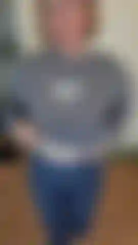 Observe-me tirar a roupa para tomar banho.