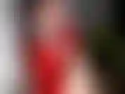 Você adora se tocar enquanto eu estou te provocando. Este robe vermelho sexy sem lingerie por baixo. O que mais você pode desejar? Joi? Então este é o vídeo para você idiota!