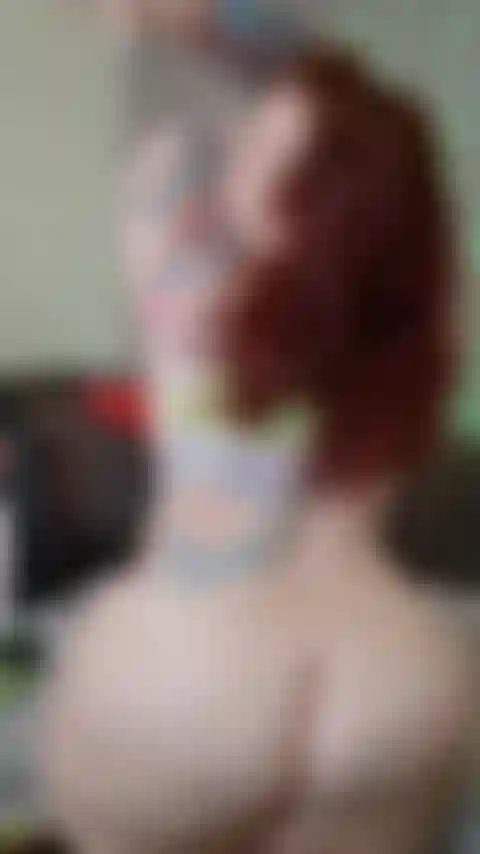 Montando aquele pau até drenar você.