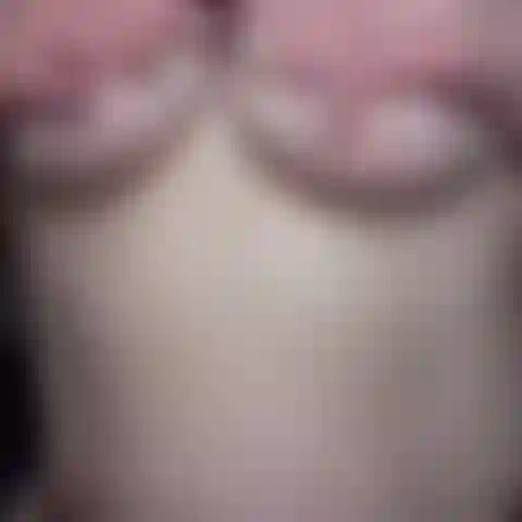 Espalhando e batendo palmas.