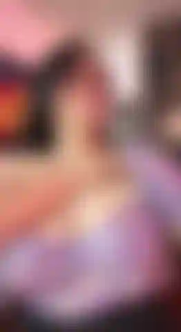 Imagine that it was you who accompanies me in this video.... what would you like more, the bouncing of tits, having me ride you, or doggy style?