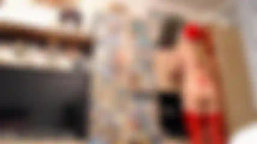 Mrs santa gets tied fucked and crempied