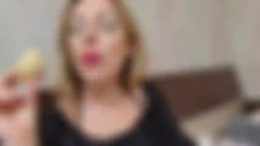 asmr sounds while i eat apple, drink water and burp