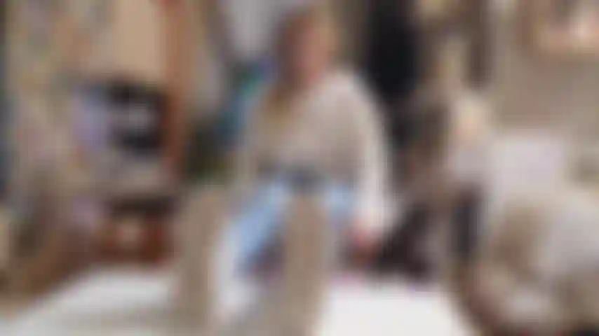 4K TEASING YOU WITH MY SWEATY SMELLY FEET