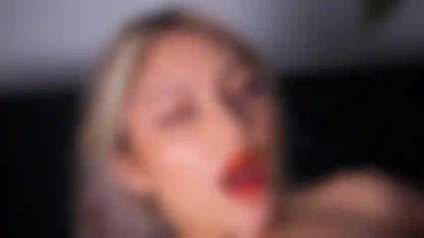 Foda máquina e hitachi.