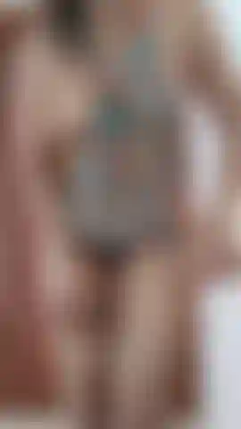 "Seu nome continua acendendo algo dentro de mim que eu não sei como apagar."