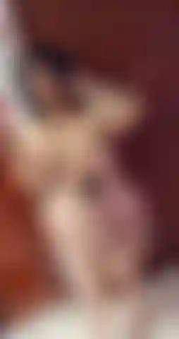 Grávida de barriga grande.