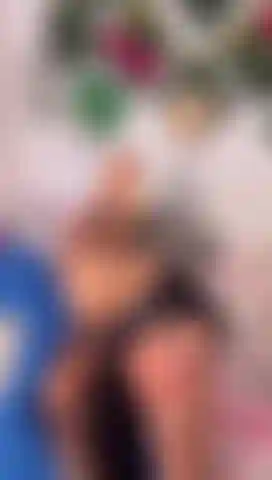 Você gosta da aparência da minha bunda nua.